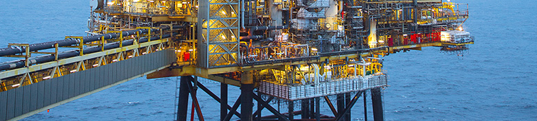 Shearwater platform in the North Sea, off the coast of the United Kingdom (photo)