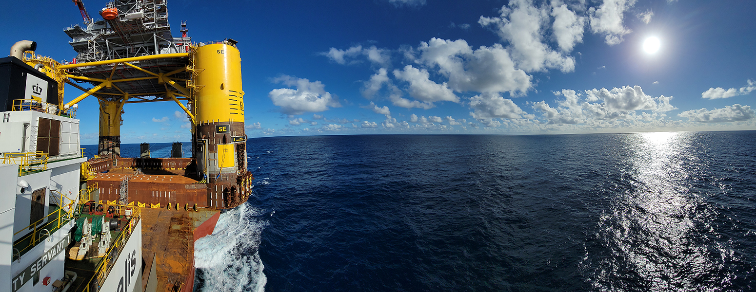 Vito offshore production facility being transported across the sea (photo)