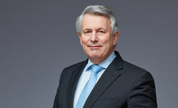 Ben van Beurden, Chief Executive Officer of Shell plc (photo)
