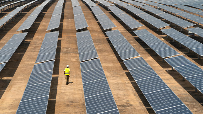 Sohar solar 25mw plant is Shell’s first commercial, utility scale PV project in the Middle East. It consists of over 88,000 solar modules across a 50-hectare site and is in full commercial operation. 100% of its output is supplied to a large electric arc Ore Smelting company ATIFC within the Sohar industrial Free Zone (photo)